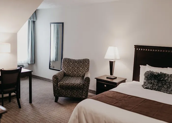 Eastland & Conference Ctr, Trademark By Wyndham Hotel