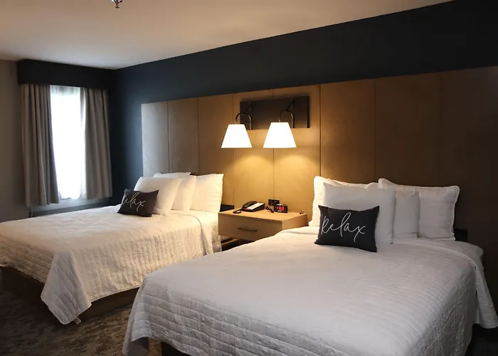Hotel Eastland & Conference Ctr, Trademark By Wyndham 3*